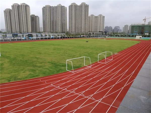 泸州市塑胶跑道维修透气型跑道 - 价格